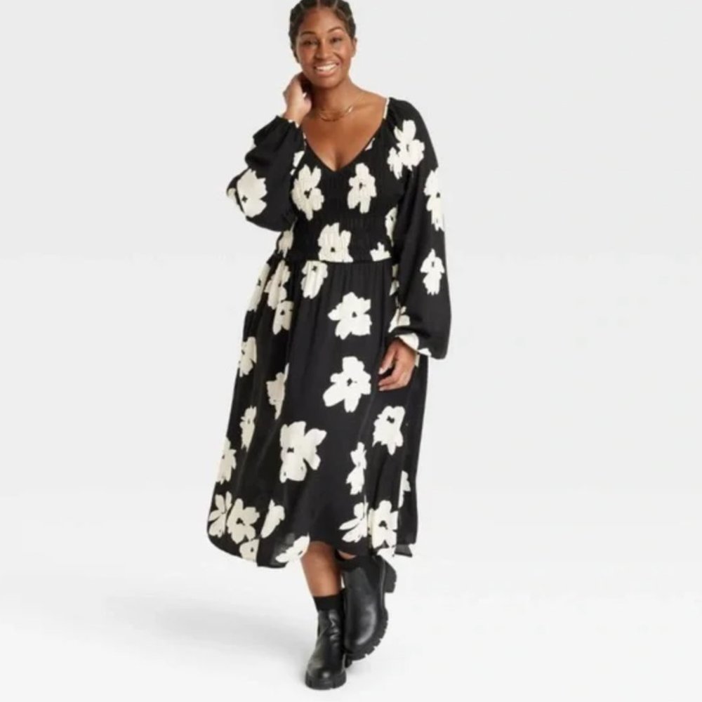 Ava & Viv Floral Black and White PLUS Dress